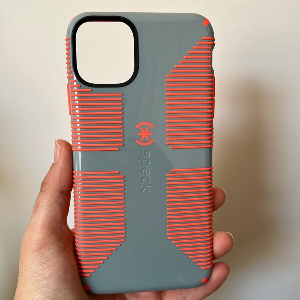 IPhone 13 Pro Max Speck Phone Case